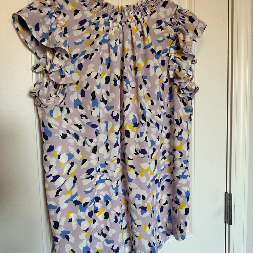 Womens Loft Ruffled Sleeveless Blouse
